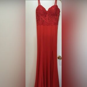 Elegant Red Strapless Dress
